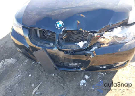 2011 BMW 328I xDrive z USA, uszkodzony, nr VIN WBAPK5G5XBNN25609